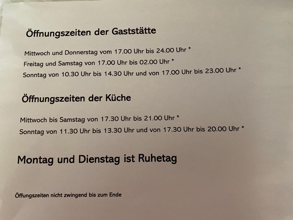 Gasthaus "Zur Alten Dorfschmiede" Metterich Exterior foto